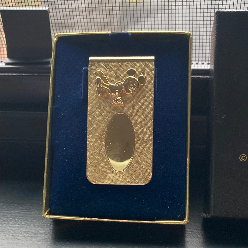 Disney Gold Money Clip